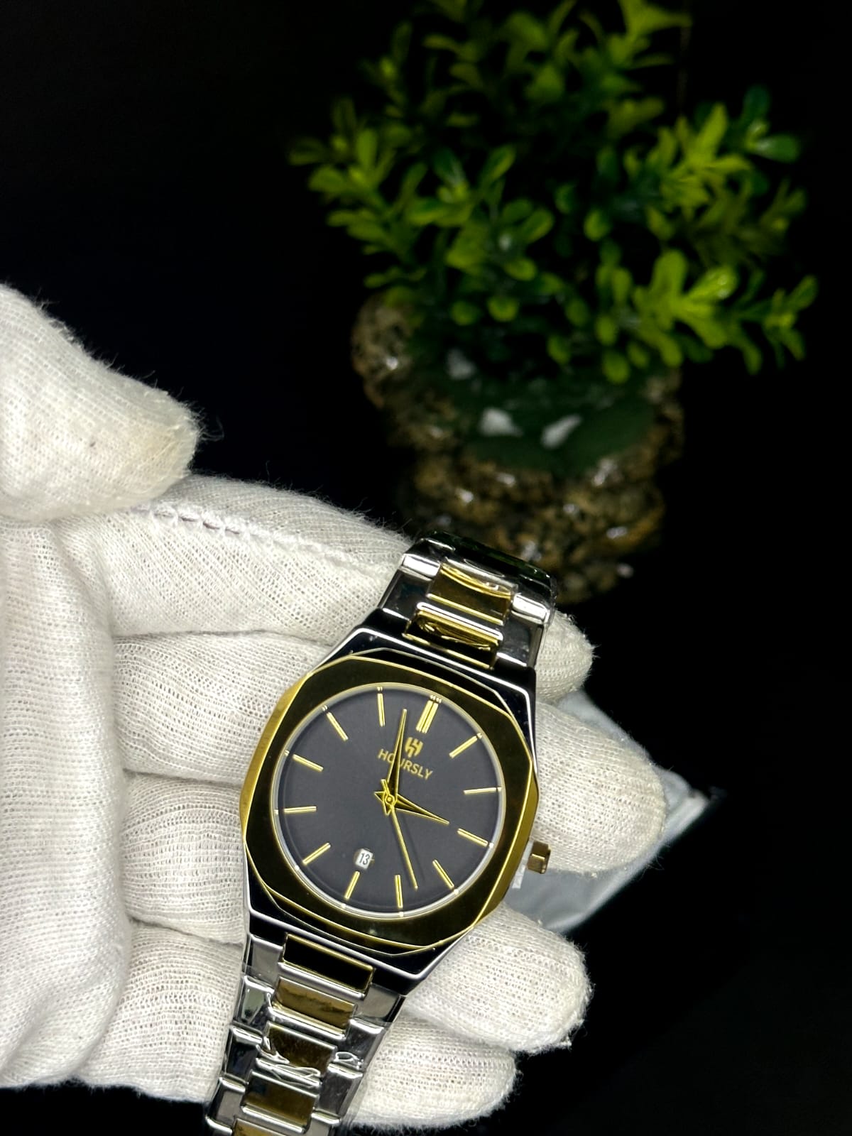 HOURSLY Luxury Gold & Silver Men’s Watch